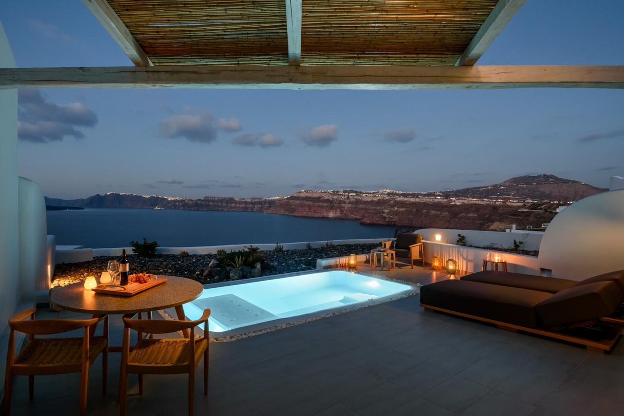 Neptune Luxury Hotel