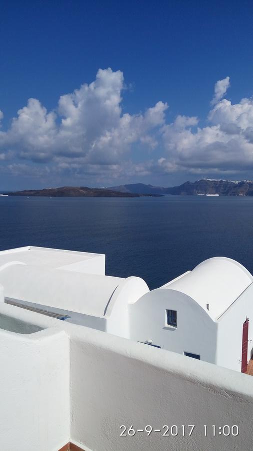 Akrotiri