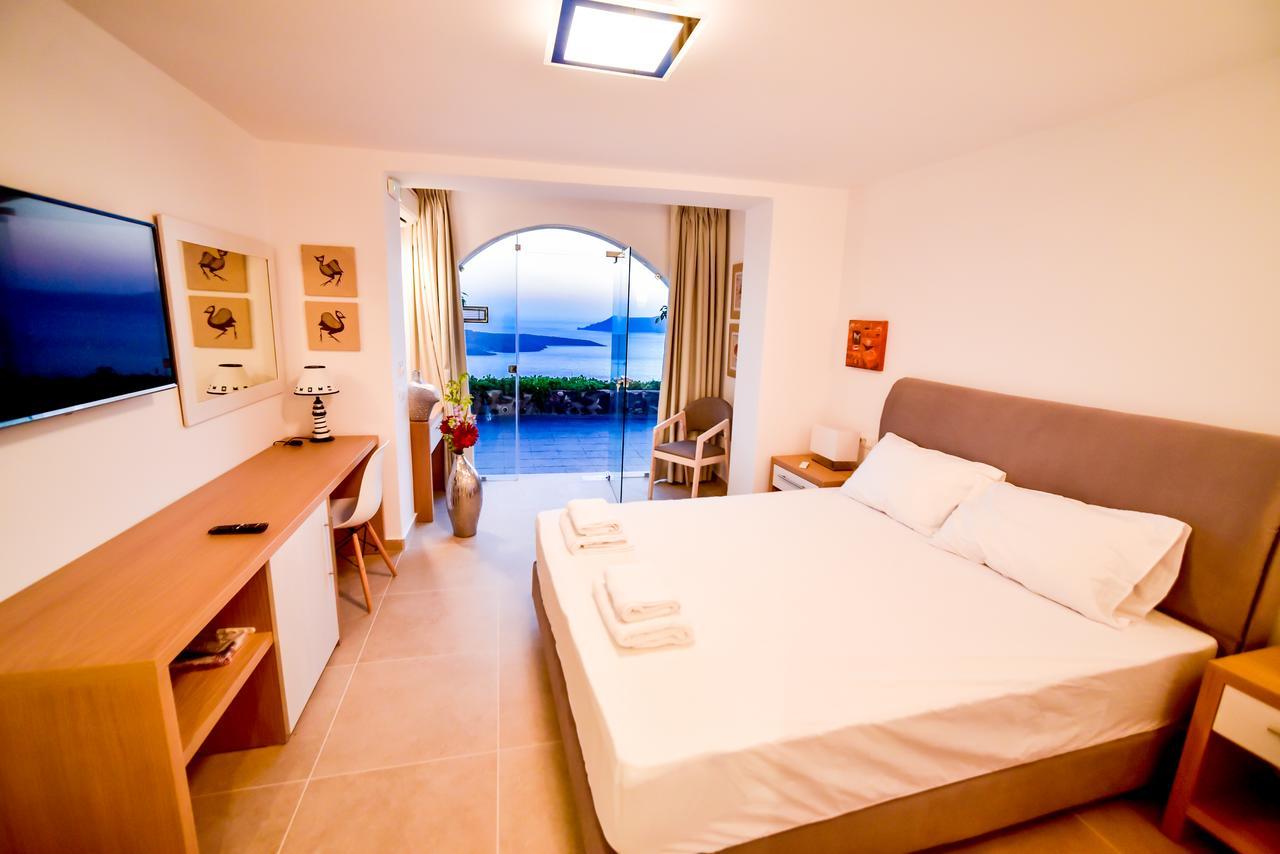 Kratiras View Luxury Hotel 3*
