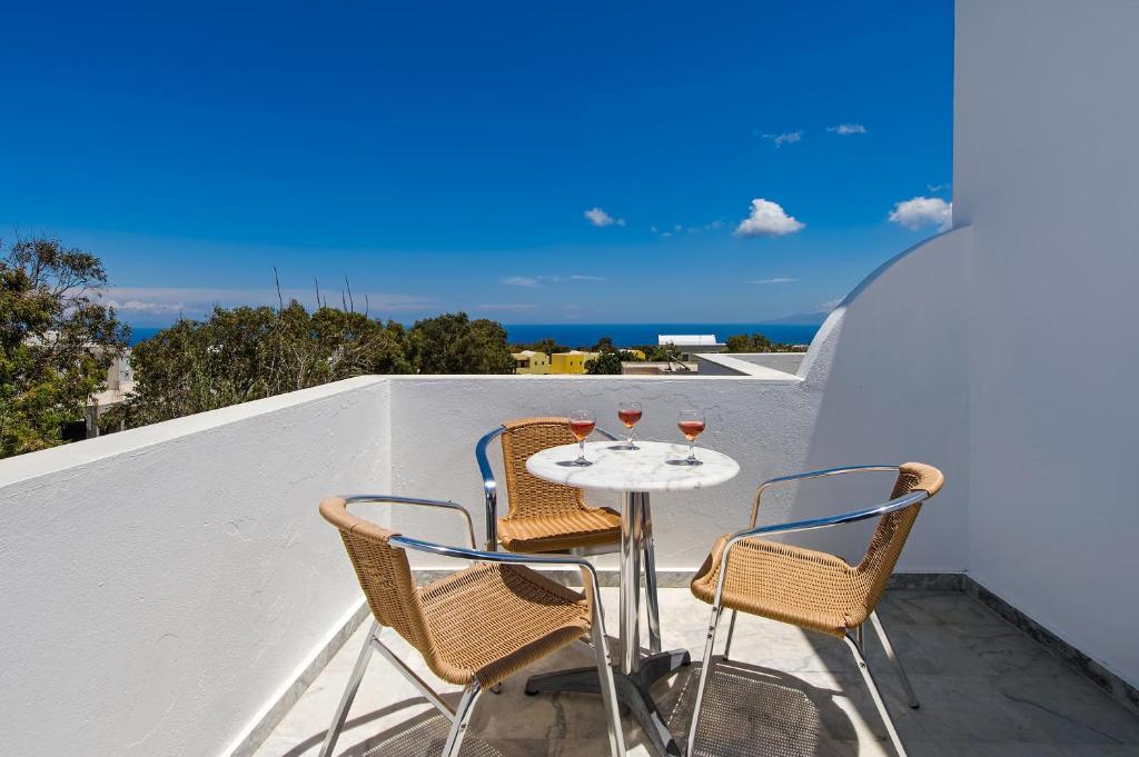 Ifestos Aparthotel