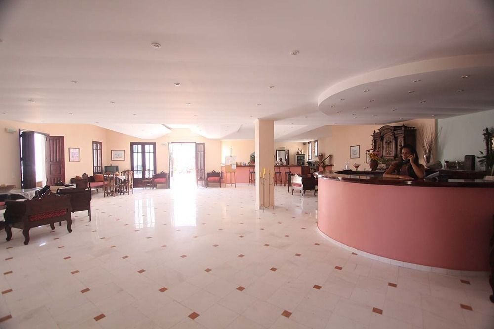 New Haroula 3* Fira (Santorini)