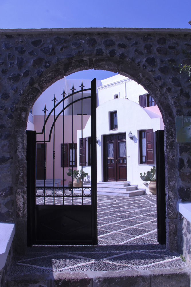 Hotel New Haroula 3*