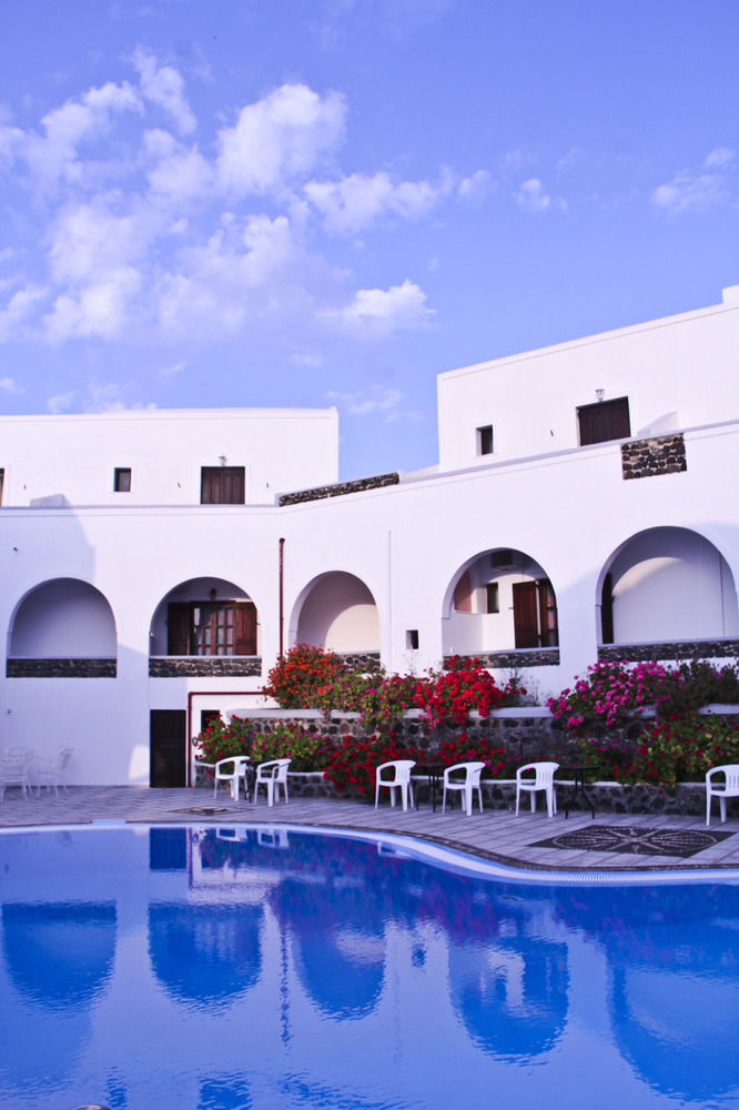 New Haroula 3* Fira (Santorini)