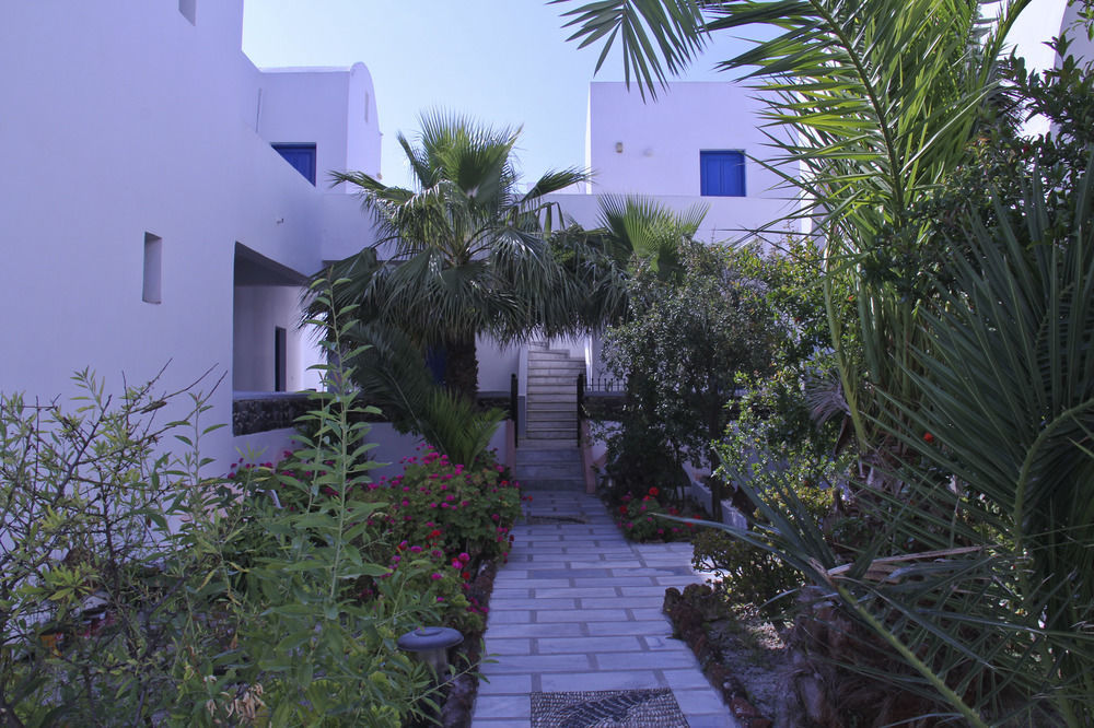 Hotel New Haroula 3*