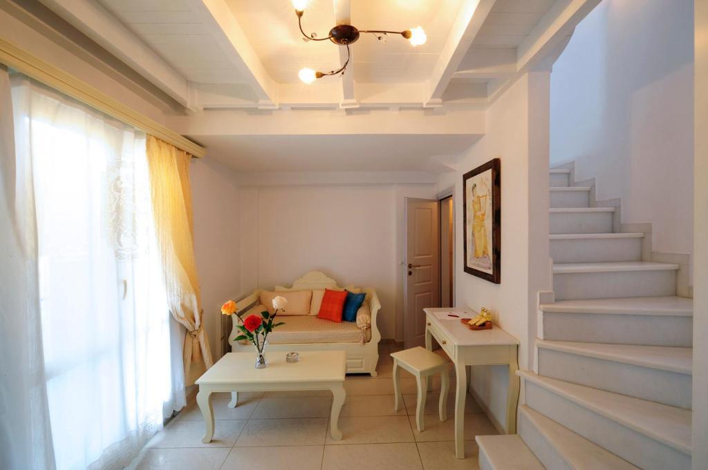 Ellinon Thea Boutique Hotel 3*