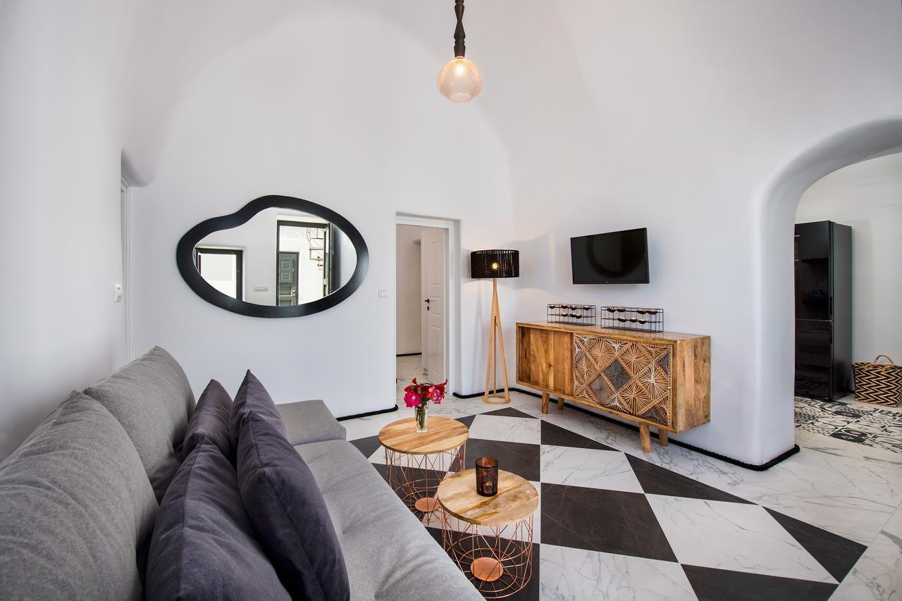 Mirinda Villa *