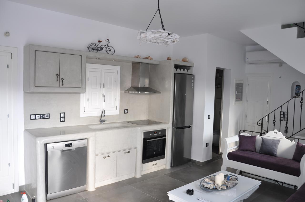 Santoxenia Luxury * Kamári