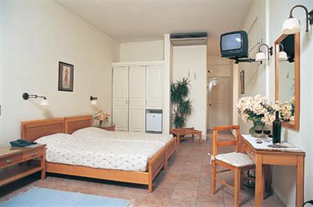 Rose Bay Hotel 4*