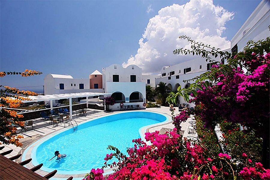New Haroula Hotel Fira (Santorini)