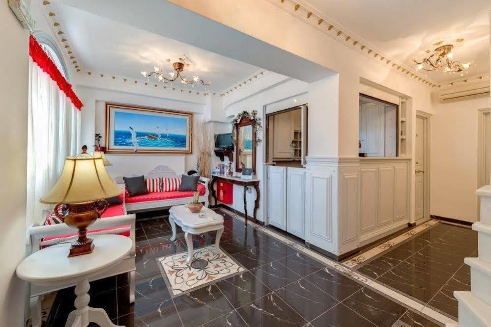 Ellinon Thea Boutique 3* Firostefani