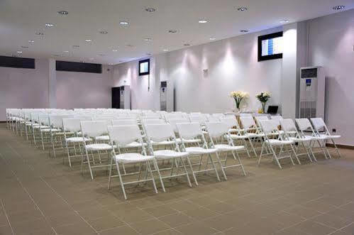 9 Muses Santorini Hotel 5*