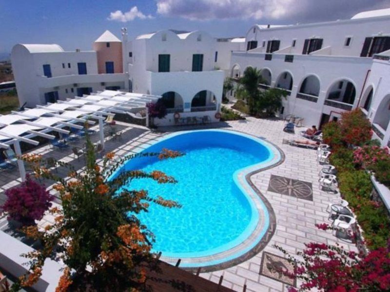 Hotel New Haroula 3*