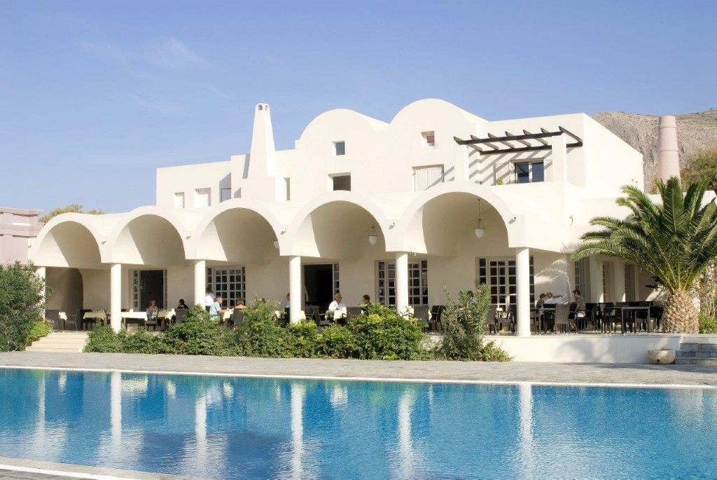 9 Muses Santorini Hotel