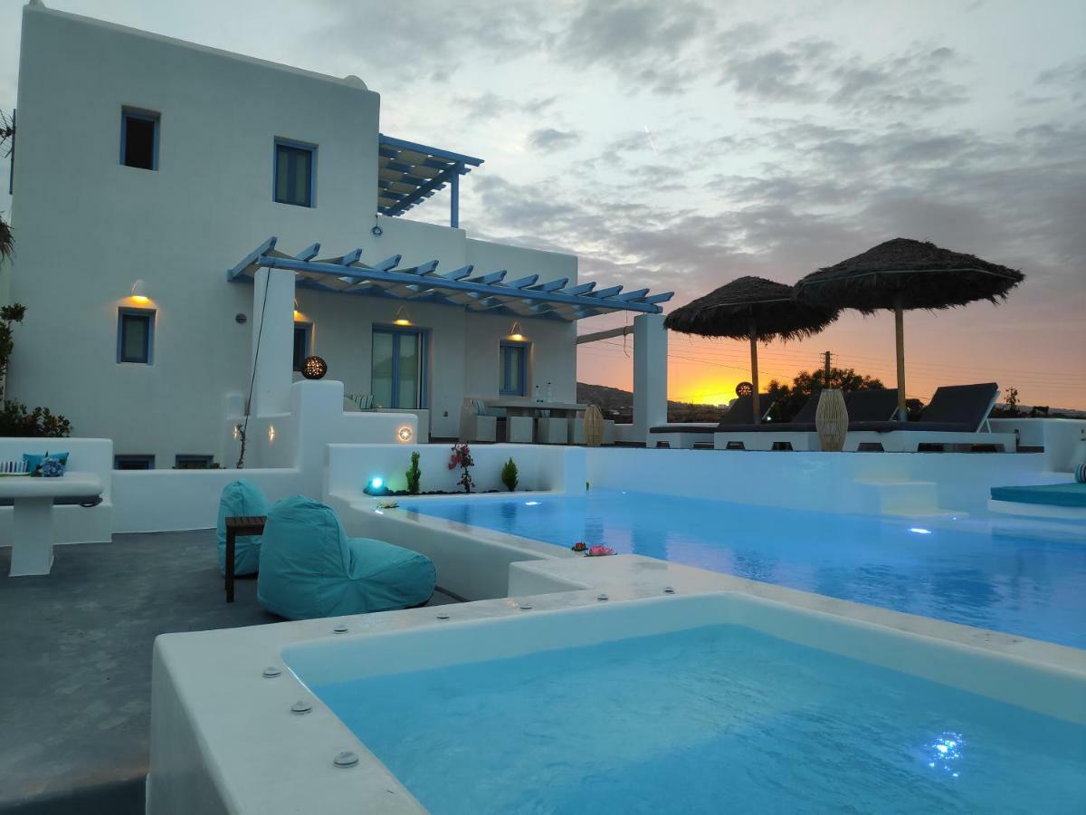 Santoxenia Luxury Pousada Kamári
