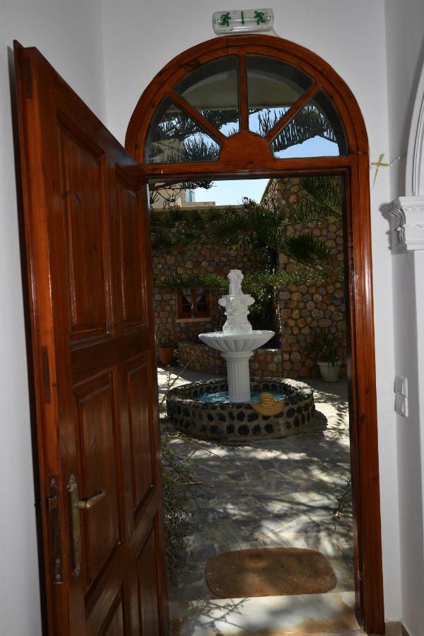 Hotel Philoxenia &