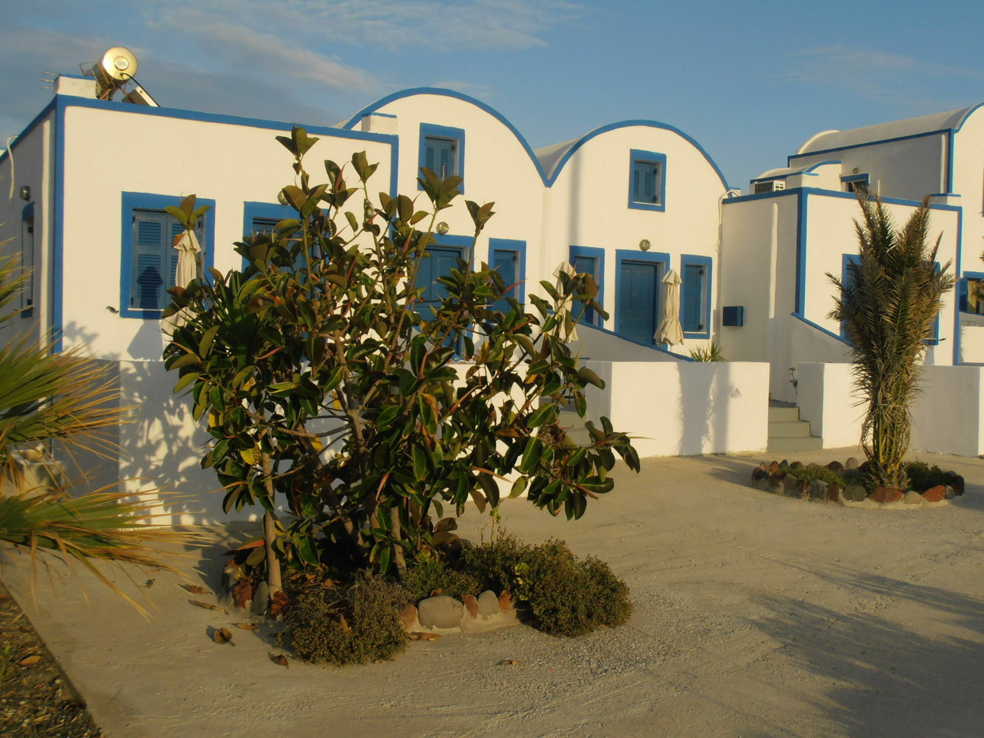 Paradisos