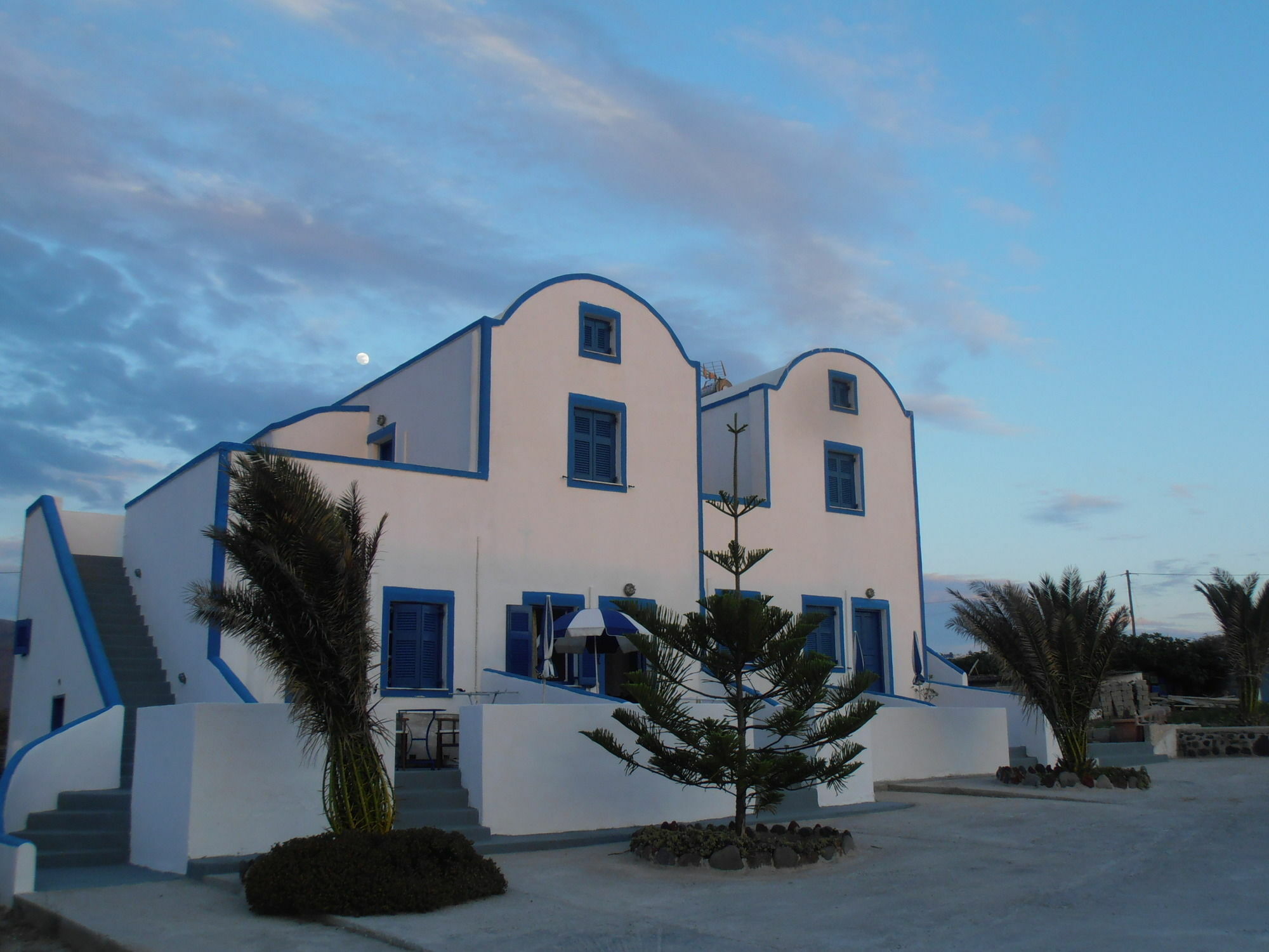 Paradisos * Oia (Santorini)