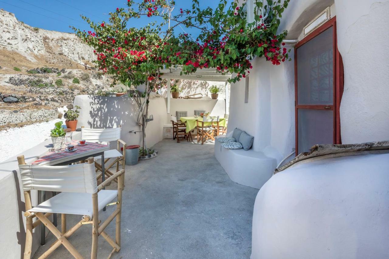 Apartment Traditional Farmers Caves Emporio (Santorini)