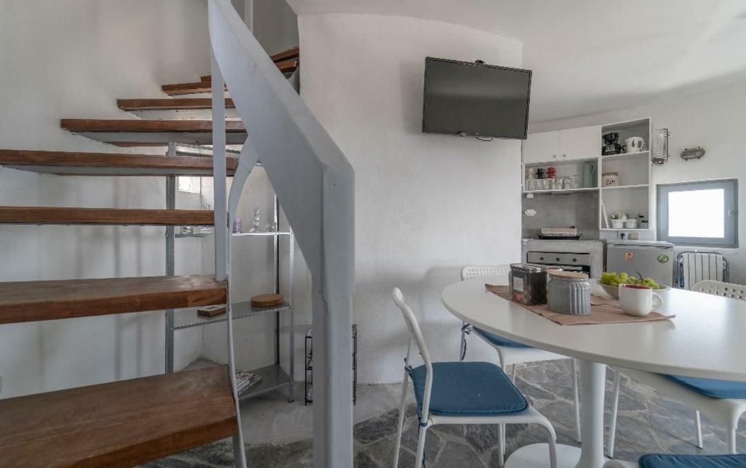 Holiday home Anemos Windmill Vourvoulos