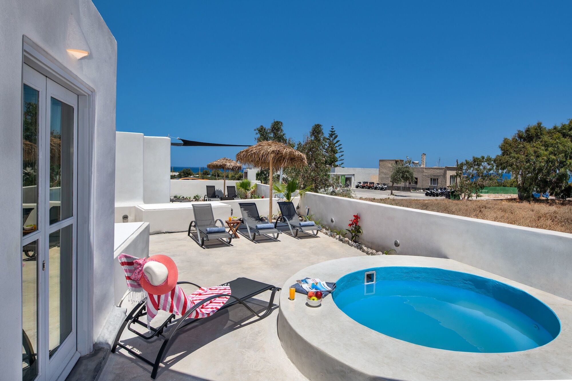 Sun Springs 3* Kamari (Santorini)