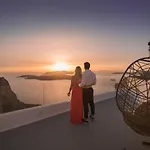 Symphony Suites Santorini