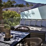 A Lux Villas Santorini