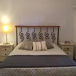 Stefani Cave House Santorini