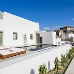 Villa Di Capo - Santorini Old Winery Luxury Villas