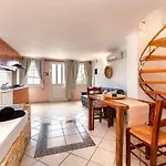 Villa By Hotel Thira