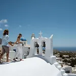 Valsamo Suites