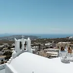 Valsamo Suites