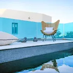 Blue White Residence