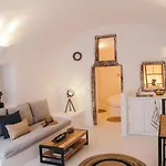 Nykteri By A Terre Cave Villas