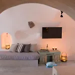 Mybozer Cave Villa