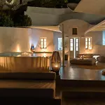 Lathouri Cave Villa