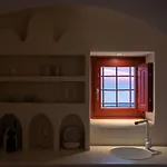 The Architect\'S Cave House