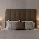 Splendour Hotel And Suites