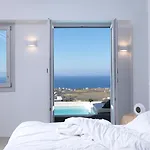 Elysian Santorini