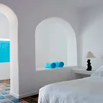 Whitedeck Santorini