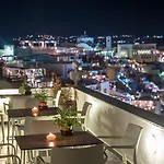 Kastro Suites