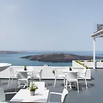 Kastro Suites