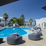 Maistros Village