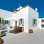 Johnny\'S House