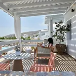 Orabel Suites Santorini (Adults Only)