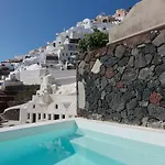 Old Castle Oia