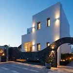 Amara Suites Santorini