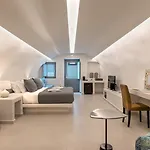 Tramonto Secret Villas