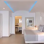 Secret Legend Suites (Adults Only)