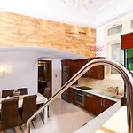 Family Villa Shs Fira Santorini