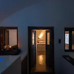 Pyrgos Cave Suites